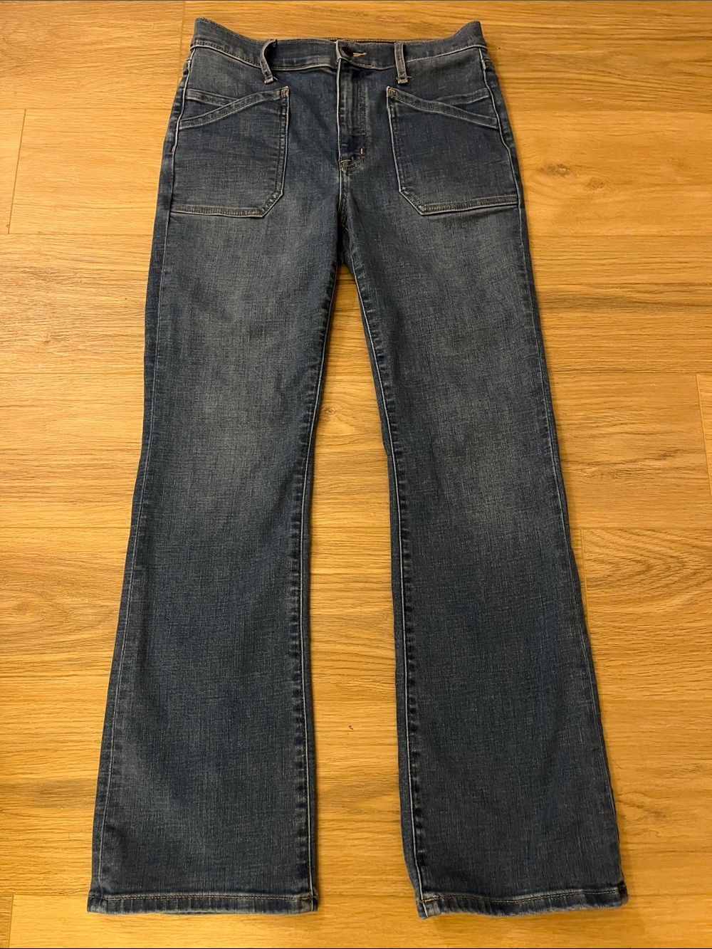 NWOT eunina Tove Bootcut Blue Jeans 9/29